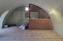 Casa cu etaj, 400 mp utili, zona Gheorghe Doja