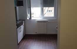 Apartament de două camere, 55 mp, etaj intermediar, zona Rogerius