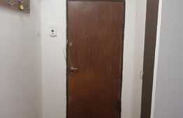 Apartament de două camere, 55 mp, etaj intermediar, zona Rogerius