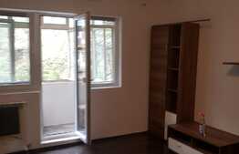 Apartament de două camere, 55 mp, etaj intermediar, zona Rogerius