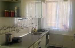 Apartament 2 camere, 55 mp, balcon, zona Cantemir