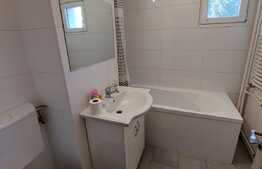 Apartament 3 camere, 65 mp, balcon, zona Nufarul