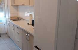 Apartament 3 camere, 65 mp, balcon, zona Nufarul