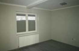 Casa de vânzare la 27 km de Oradea, Berettyoujfalu, Ungaria