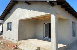 Casa de 100 mp, cu un teren de 505 mp in Santandrei