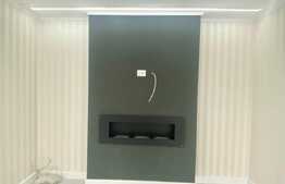 Apartament lux, modificat 2 camere si living, etaj intermediar in zona Rogerius