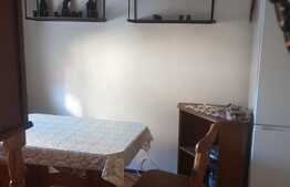 Apartament de trei camere, 46 mp, etaj 1, zona Aleea Calinului