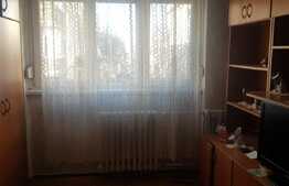 Apartament de trei camere, 46 mp, etaj 1, zona Aleea Calinului