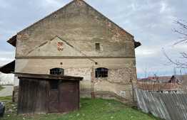 Moara de 106 mp, 6000 mp teren, in Sabolciu