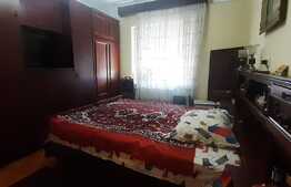 Apartament de 2 camere, decomandat, dubla orientare, zona Centrala