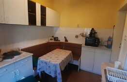Apartament de 2 camere, decomandat, dubla orientare, zona Centrala