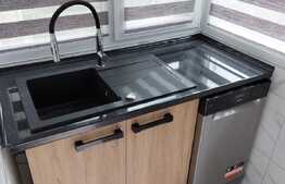 Apartament 2 camere, lux, 52 mp, decomandat, zona Decebal