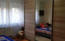 Apartament de 2 camere, decomandat, 50mp, etaj intermediar, zona Nufărul