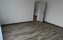 Apartament tip Q, 3 camere, decomandat, dubla orientare in zona Nufarul!