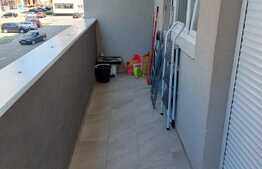 Apartament 3 camere, 2 bai, 83 mp, zona Onestilor
