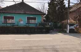 Casă 2 camere, 72 mp, 720 mp teren, zona Episcopia