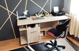 Apartament 2 camere, decomandat, zona Centrala 