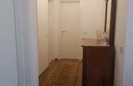 Apartament de trei camere, 67 mp, etaj 1, zona Prima Universitatii