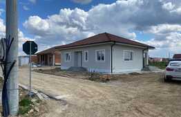 Oportunitate! Casă nouă, 3 dormitoare, 110 mp, Sanmartin