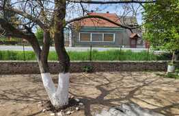 Oportunitate! Casa individuala, 60 mp, teren de 300 mp, Tileagd