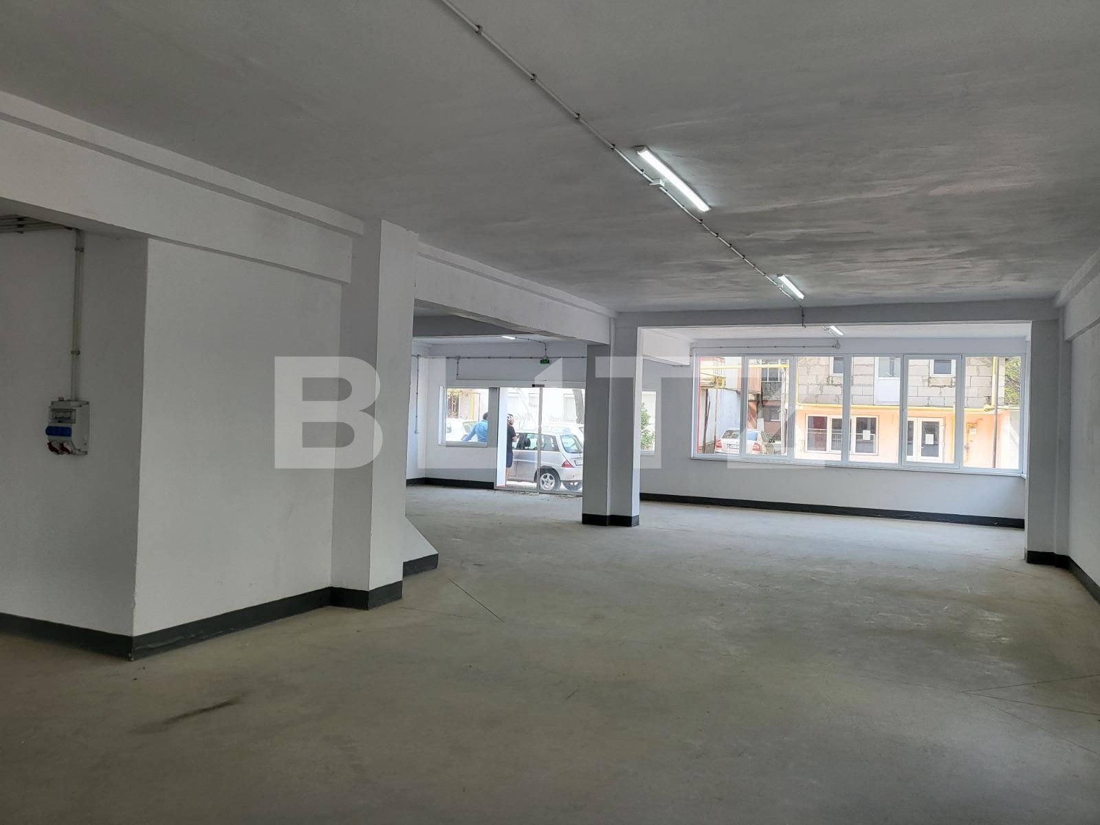 Spațiu comercial de închiriat Nord-Est - 85678SIC | BLITZ Oradea | Poza4