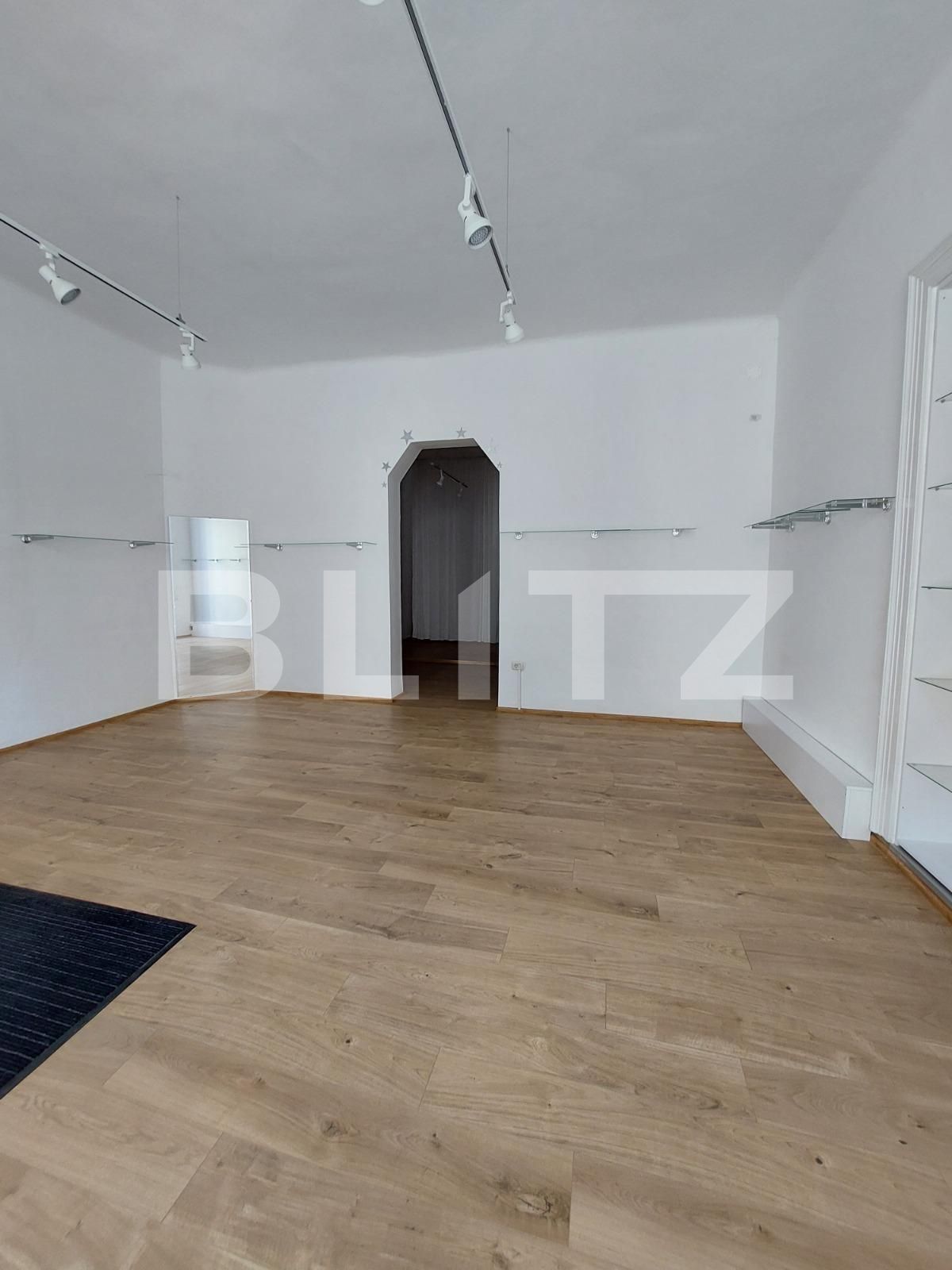 Spațiu comercial de închiriat Ultracentral - 85726SIC | BLITZ Oradea | Poza2