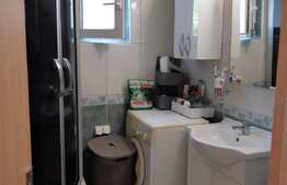 Apartament de 2 camere, 51 mp, tip PB, decomandat, zona Decebal