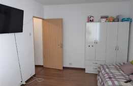 Apartament de 2 camere, 51 mp, tip PB, decomandat, zona Decebal