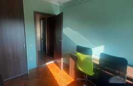 Apartament 3 camere, 74 mp, decomandat, zona Centrala