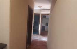 Apartament 3 camere, 74 mp, decomandat, zona Centrala