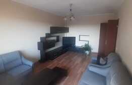 Apartament 3 camere, 74 mp, decomandat, zona Centrala