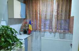Apartament de 3 camere, 68 mp, etaj 2, zona Rogerius