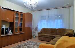 Apartament de 3 camere, 68 mp, etaj 2, zona Rogerius