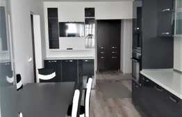 Apartament de 3 camere, 72 mp, decomandat, parcare, zona Rogerius!
