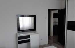 Apartament de 3 camere, 72 mp, decomandat, parcare, zona Rogerius!