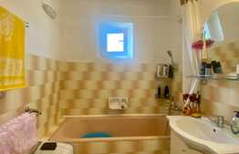 Apartament de 3 camere, 76 mp, etaj intermediar, zona Dragos Voda