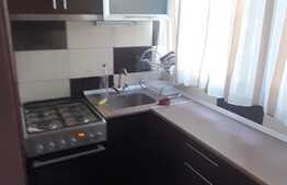 Apartament de 3 camere, decomandat, etaj intermediar, Iosia Nord