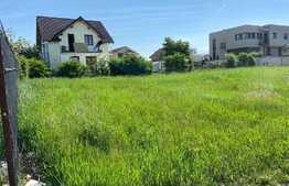Teren intravilan de 740 mp, in Sanmartin