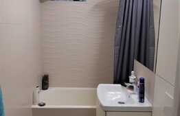 Apartament de 3 camere, semidecomandat, etaj 2, parcare, zona Dacia