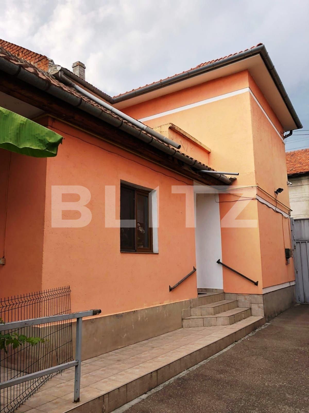 Casa de vânzare 5 camere Central - 86734CV | BLITZ Oradea | Poza3