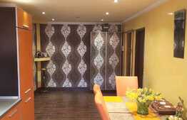 Apartament 3 camere lux, 68 mp, decomandat, etaj intermediar