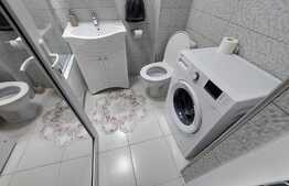 Apartament 2 camere, 43 mp, balcon, zona Onestilor