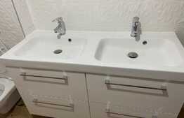 Casa de 125mp utili, teren de 700mp, in Episcopia