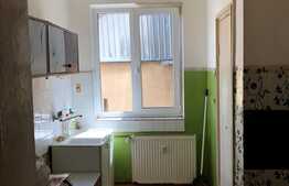 Apartament 2 camere, decomandat, 50 mp utili, etaj 4, Cantemir