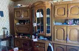 Casa cu 3 camere pe un teren generos de 734mp zona Dealuri