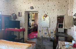 Casa cu 3 camere pe un teren generos de 734mp zona Dealuri