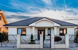 Casă modernă pe un nivel în Sântandrei