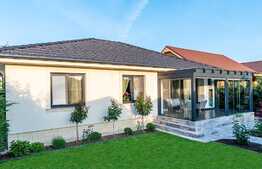 Casă modernă pe un nivel în Sântandrei