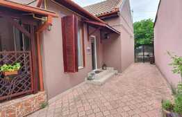 Casă 3 camere, 115 mp, teren 465 mp, parcare, în centrul Oradiei