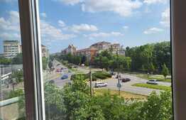 Apartament de 4 camere, 71 mp, etaj intermediar, Rogerius